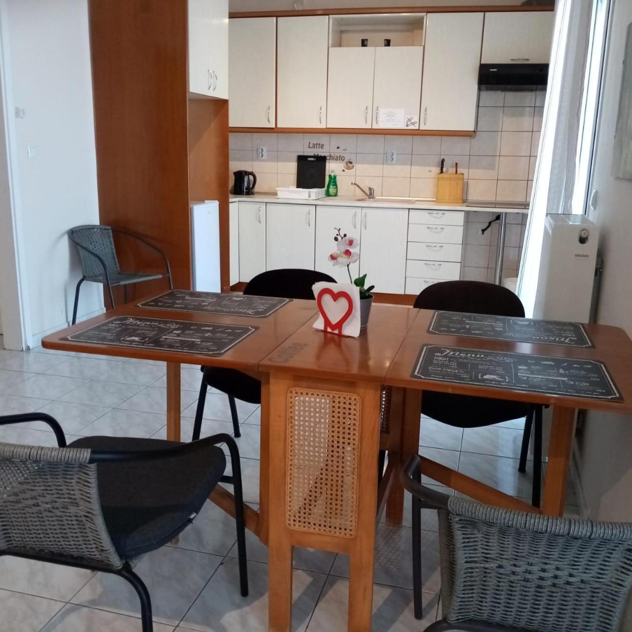 Apartment By The Beach With Amazing Sea View Peraía 外观 照片