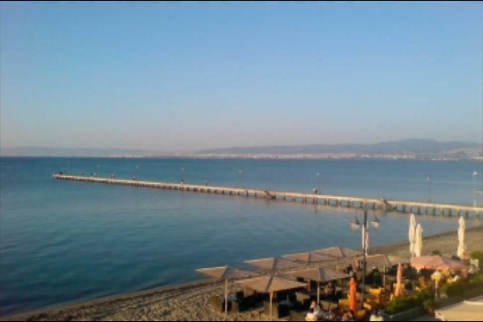 Apartment By The Beach With Amazing Sea View Peraía 外观 照片